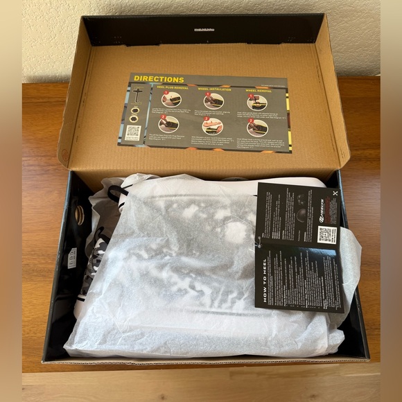 Brand new Heelys Pro 20 in original packaging (size 9) - Picture 4 of 7